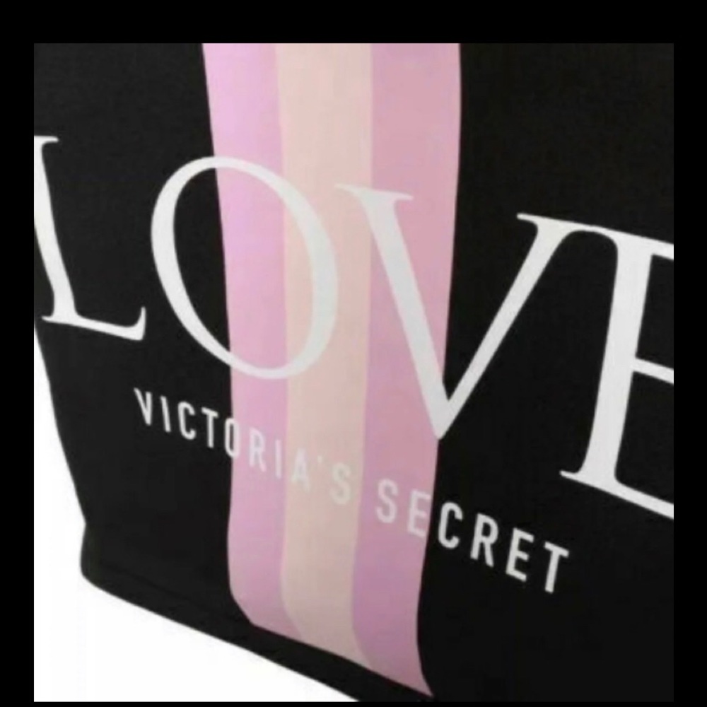 Victoria’s Secret LOVE Limited Edition Weekender Tote Travel Bag with zipper